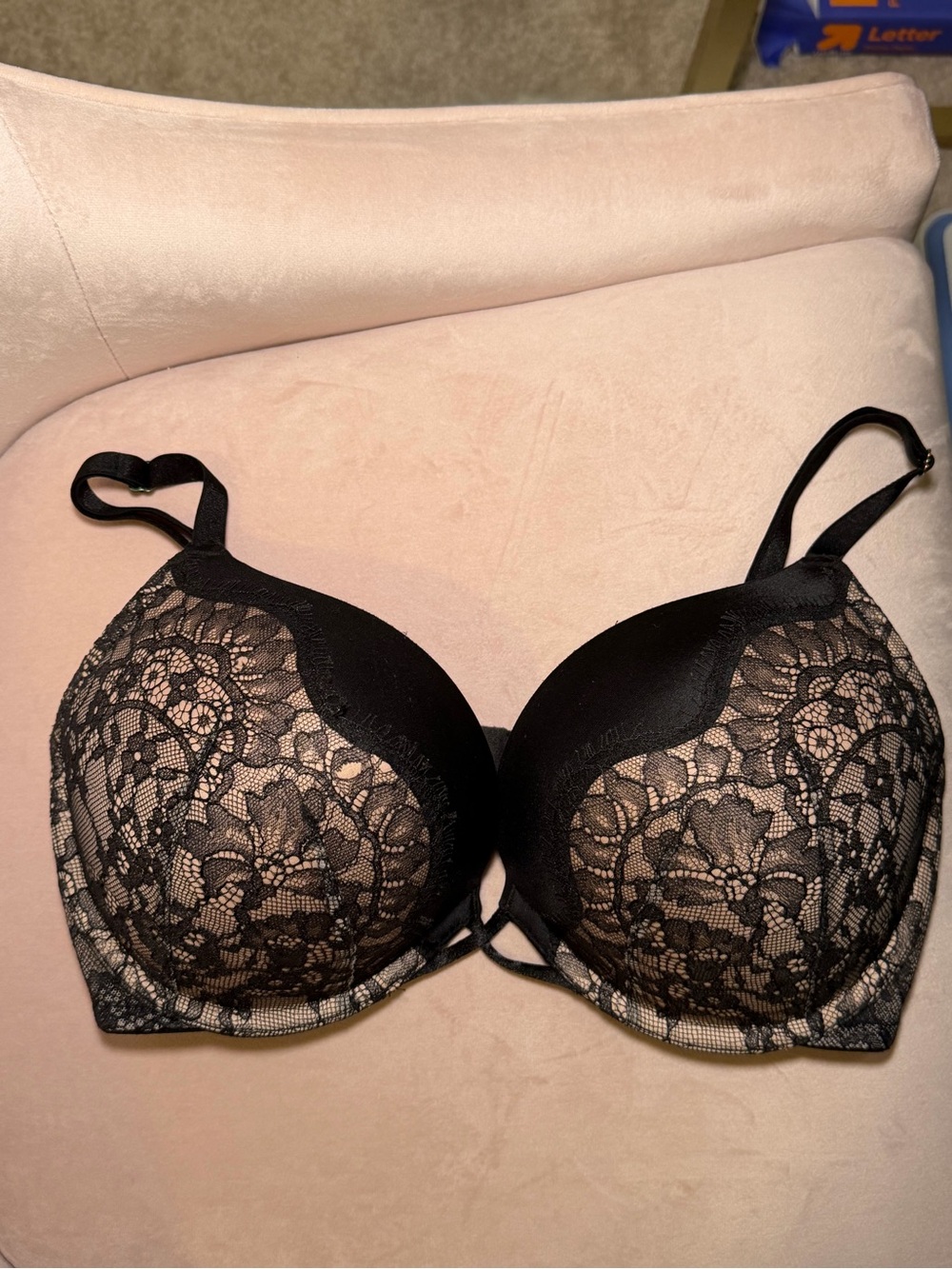 Victoria’s Secret Black Lace Push-Up Bra - Women Intimates 34D
